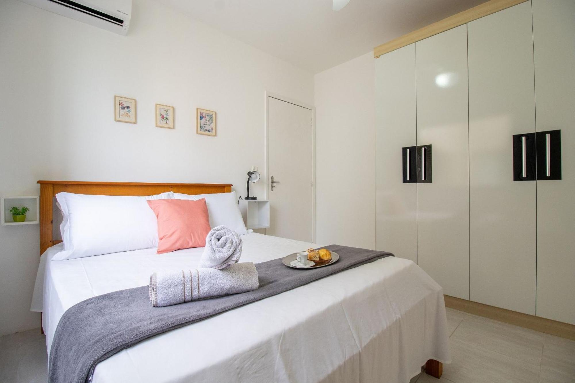 Nvr82b - Sacada, Quadra Mar, 2 Dorm Climatizados Apartamento *